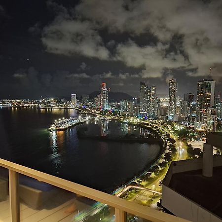 Yc 3602 L Apartamento 2Br En Av Balboa Panamaváros Kültér fotó