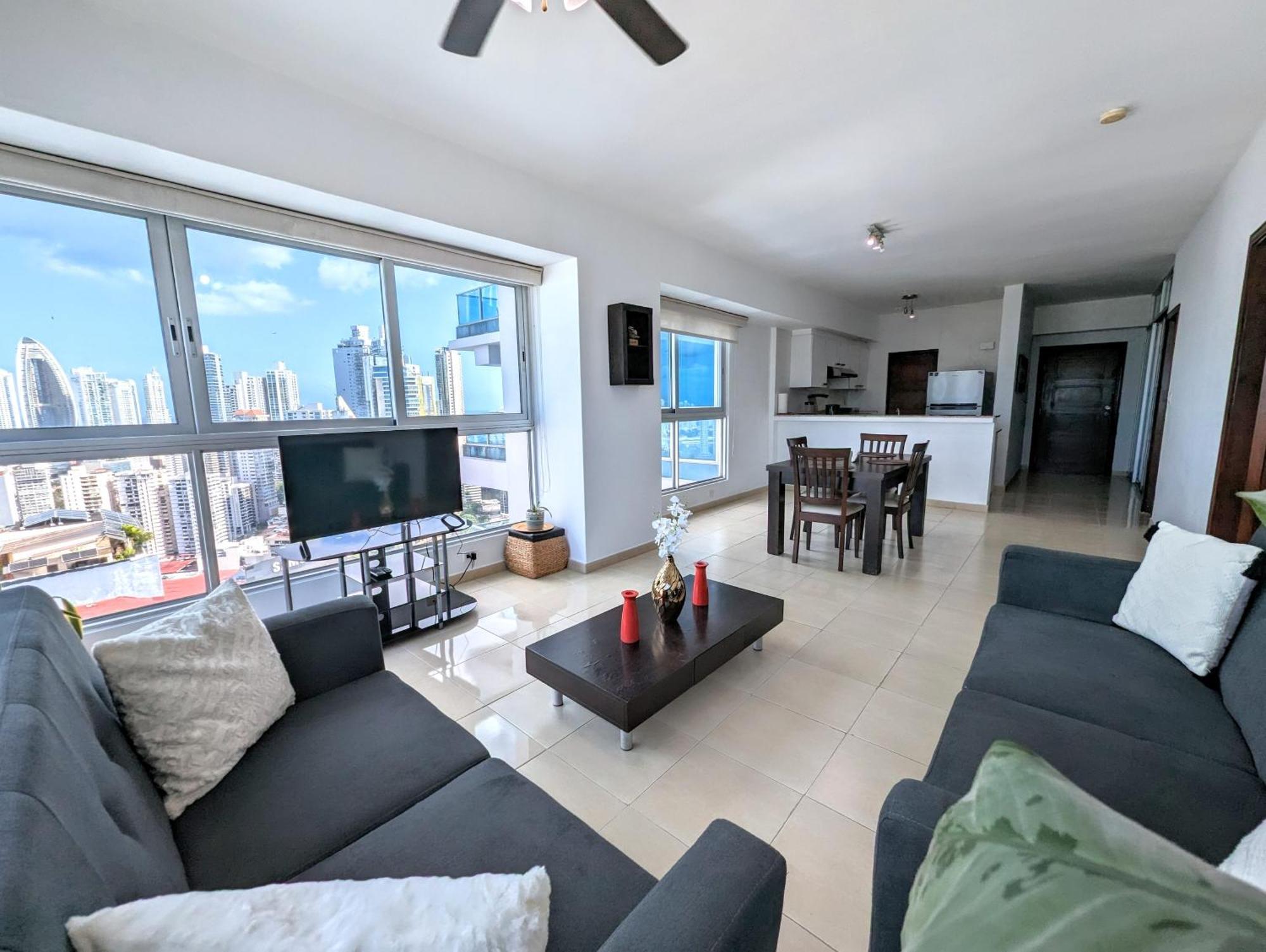 Yc 3602 L Apartamento 2Br En Av Balboa Panamaváros Kültér fotó